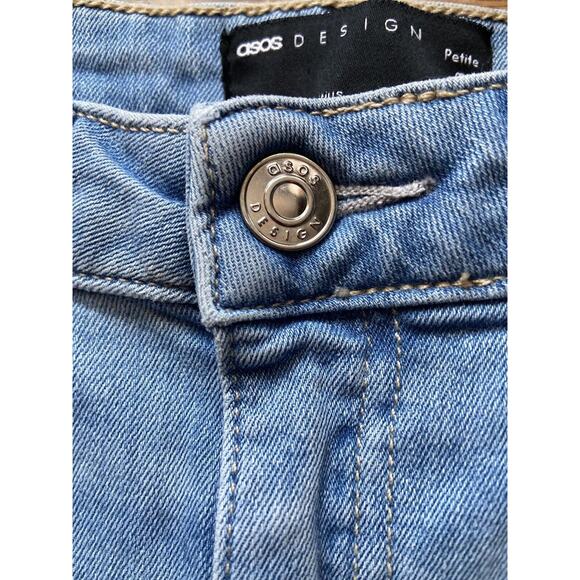 ASOS DESIGN Light Wash Skinny Jeans sz 26 Petite (Actual sz 25w) - Picture 4 of 15